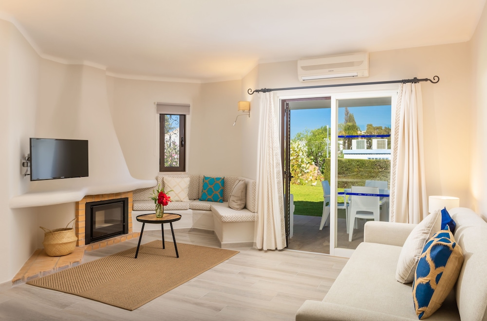 Premium Apartment, 2 Bedrooms - Photo 4