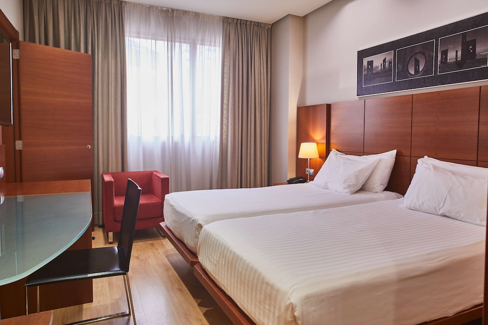 Standard Room - Photo 1