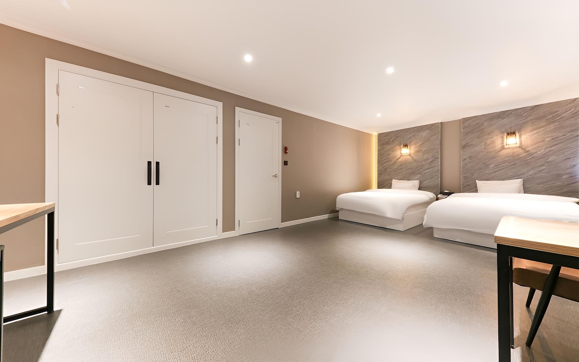 Room (Twin Bed PC Room (High Performing Har) photo 2