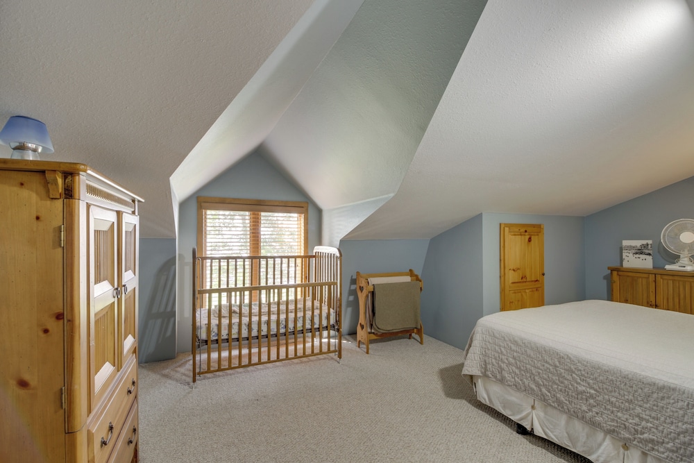 House (4 Bedrooms) photo 2