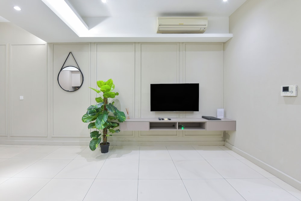 One Bedroom Suite Trendy