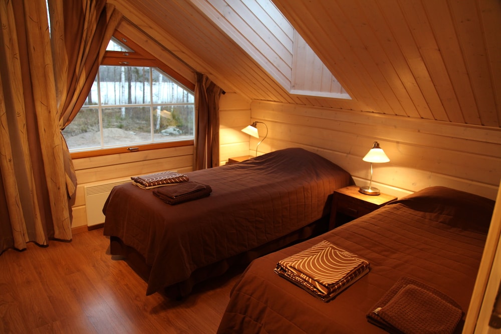 Basic Cottage photo 3