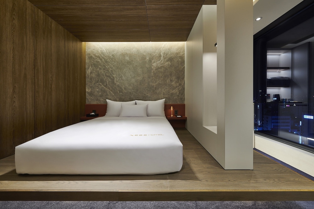 Double Room B (No Parking)
