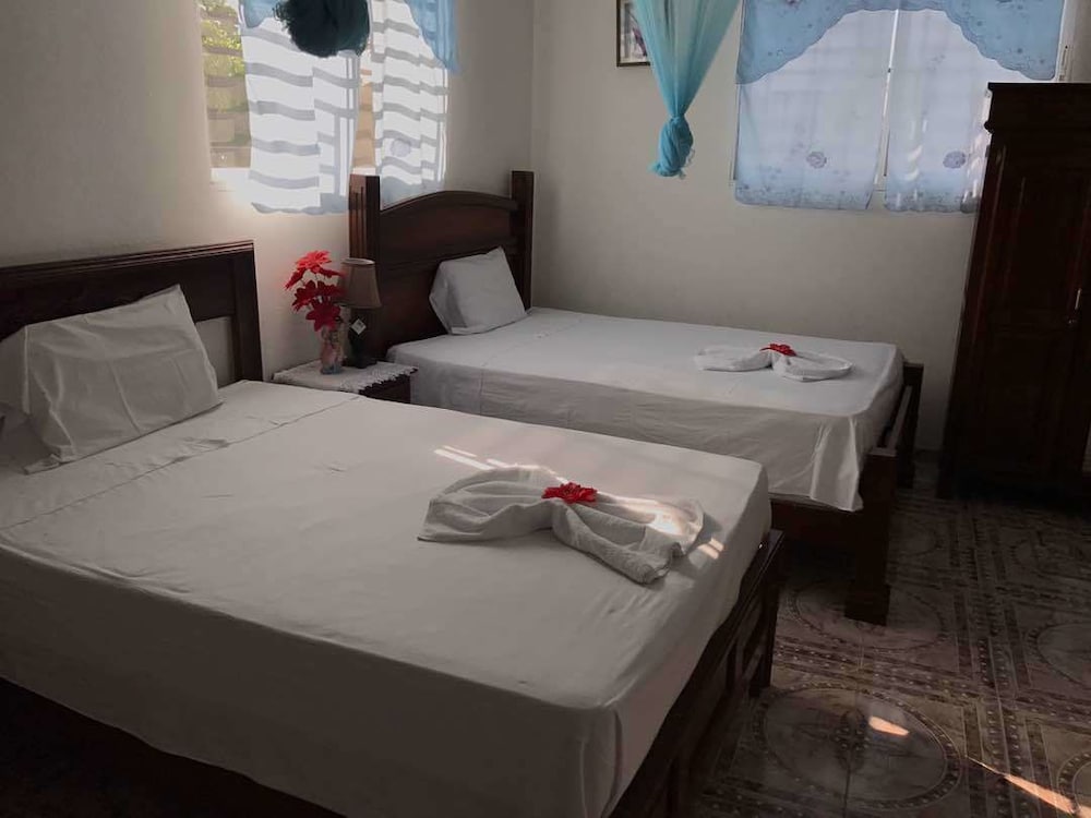 Triple Room photo 2