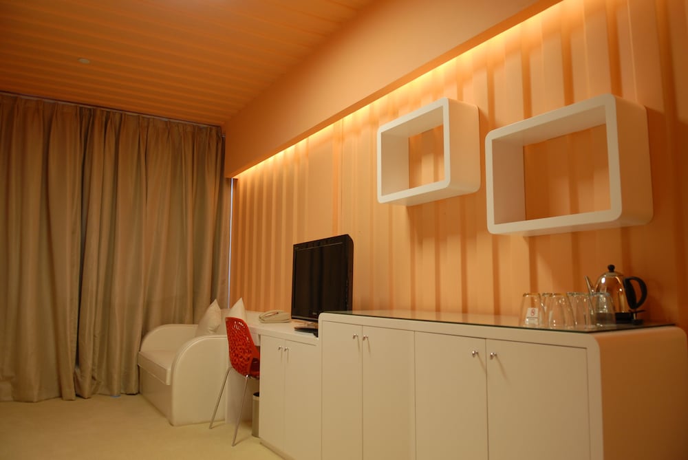 Standard Room, 4 Beds