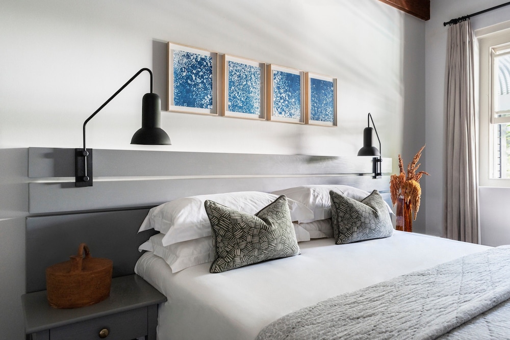Stable Suite - Photo 1