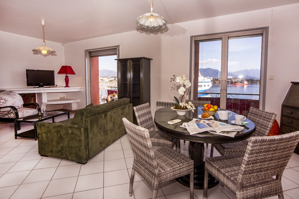 Standard Suite, Harbor View photo 3