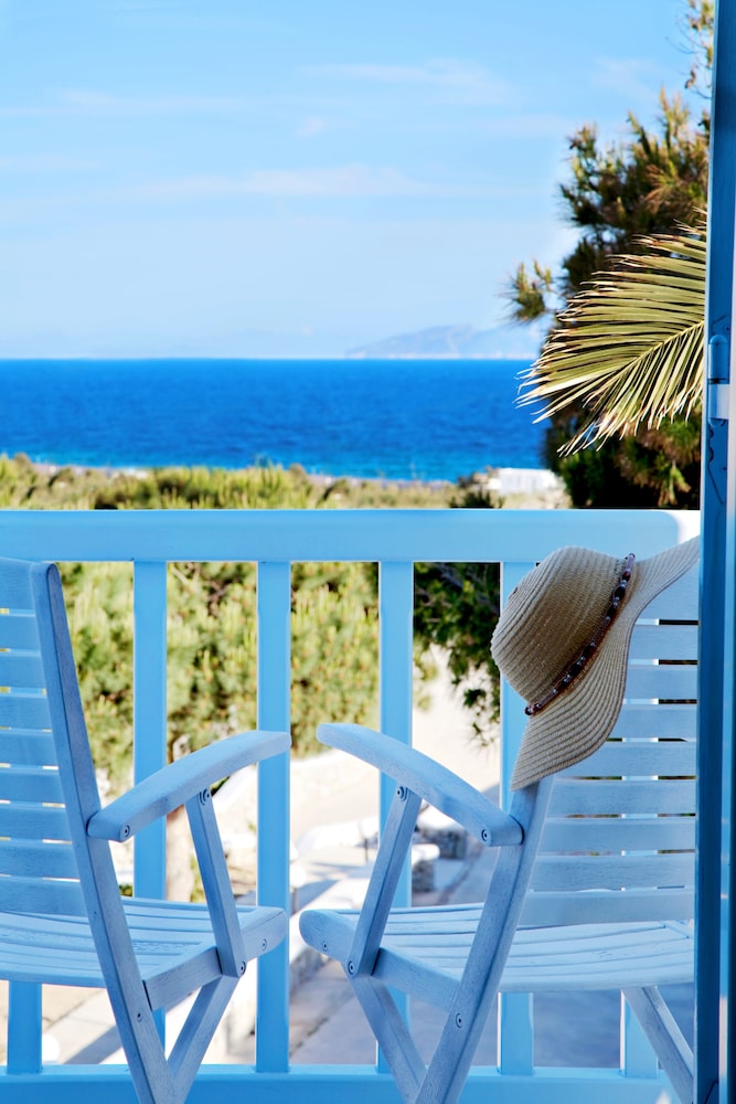 Deluxe Room, Sea View - Photo 9