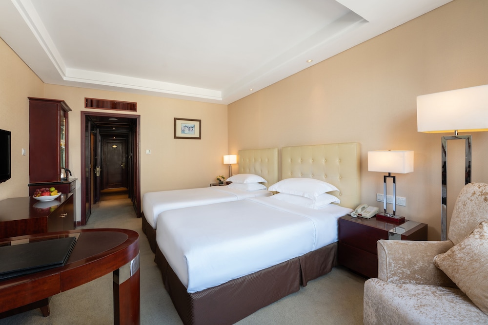 Premium Twin Room photo 1
