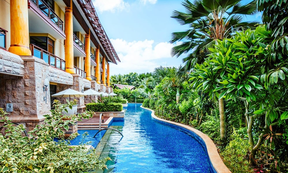 Room, 1 King Bed, Pool Access, Lagoon View - Photo 5
