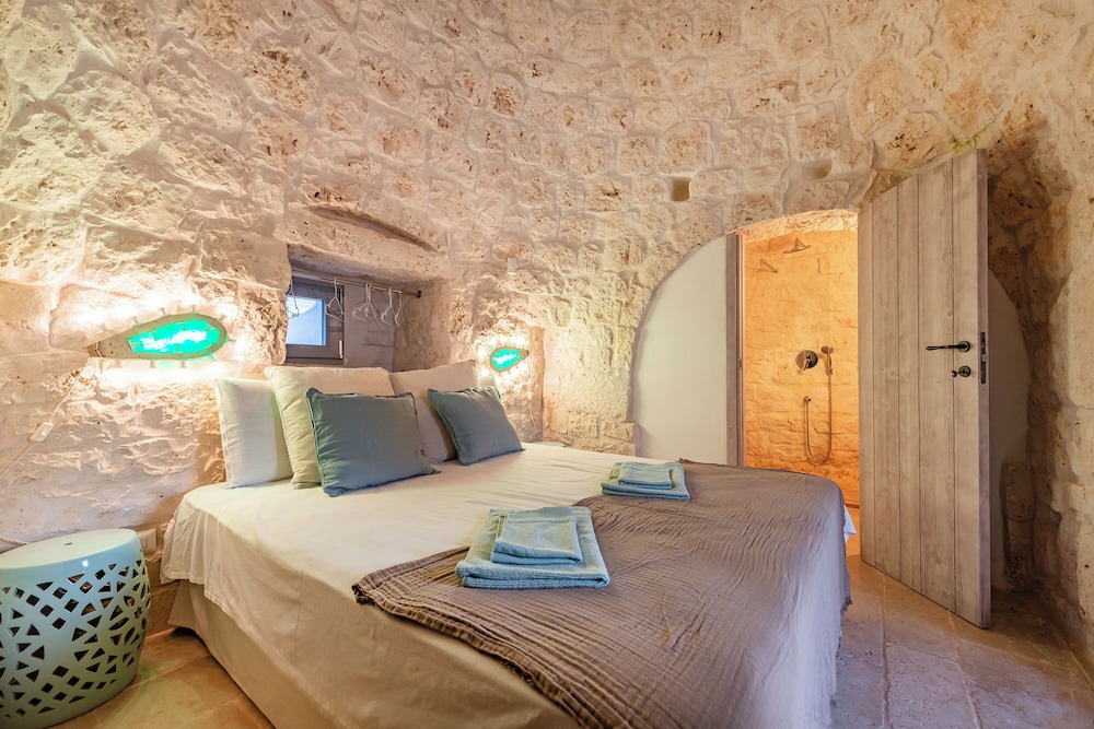 Family Villa, 3 Bedrooms, Mountainside (Tenuta Incanto With Private Pool)