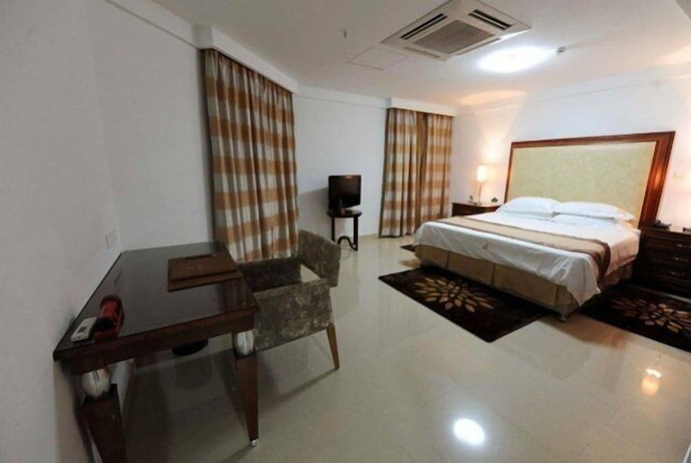 Standard Double Room Single Use photo 3