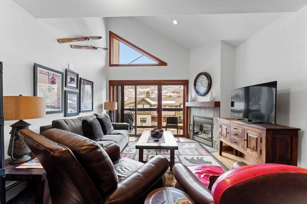 Apartment (2 Bedrooms)