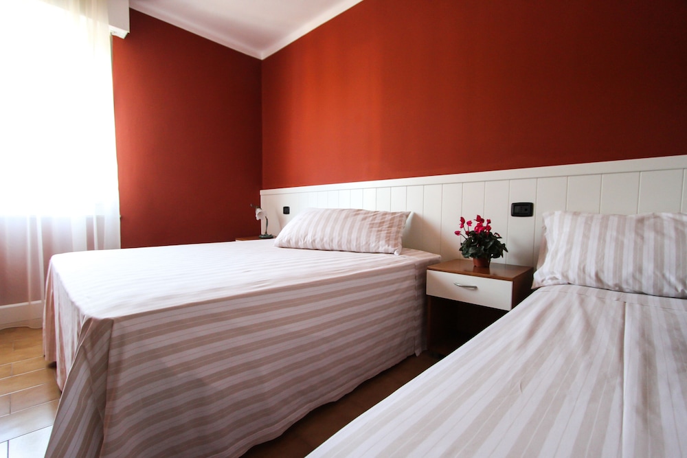 Superior Triple Room photo 1