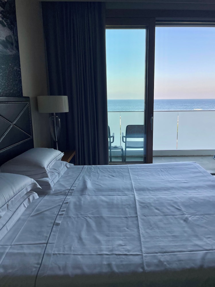 Comfort Double Room Single Use, Sea View