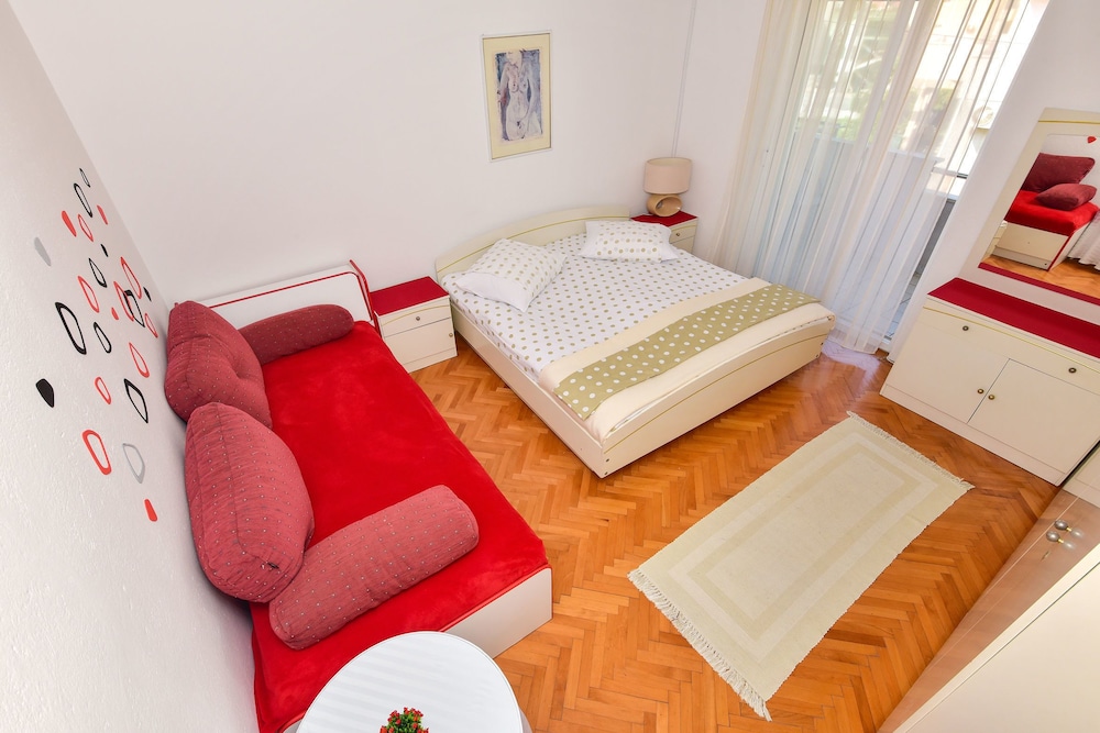 Apartment (A3) - Photo 12