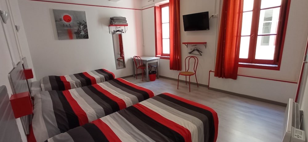 Quadruple Room photo 3