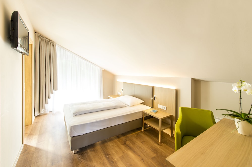 Single Room photo 2