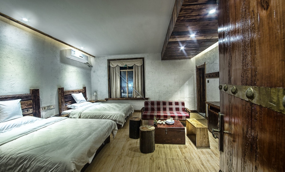 Classic Twin Room, Mountain View