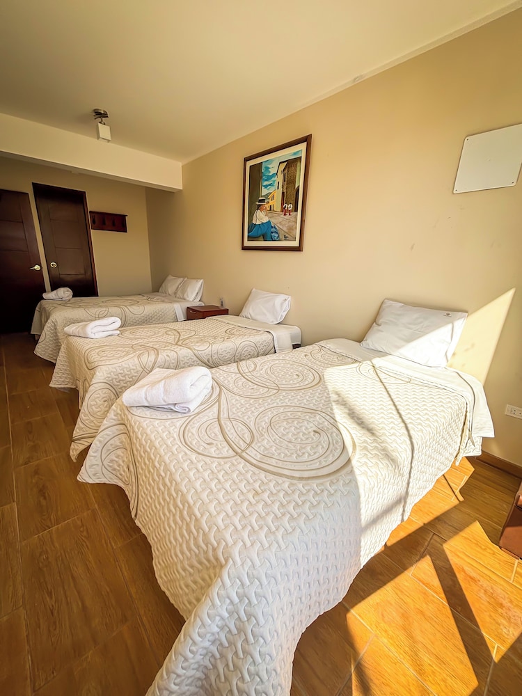 Standard Triple Room photo 2