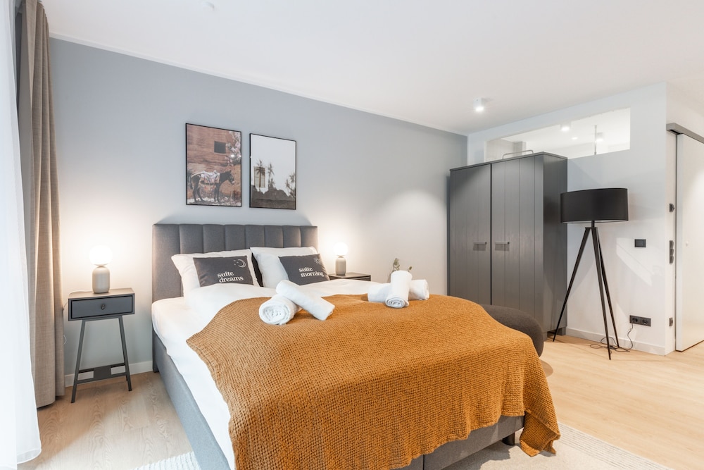 Suite M with Terrace - Photo 2