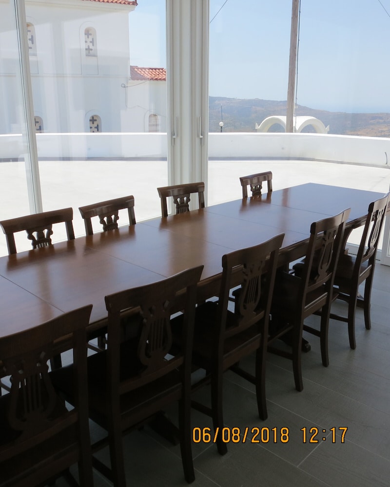 Room, 1 Bedroom, Balcony, Garden View