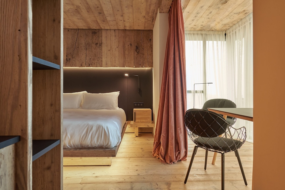 Junior Studio Suite