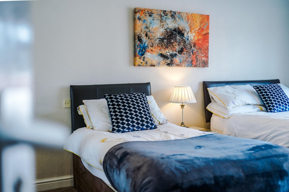 Premium Suite, Ensuite photo 3