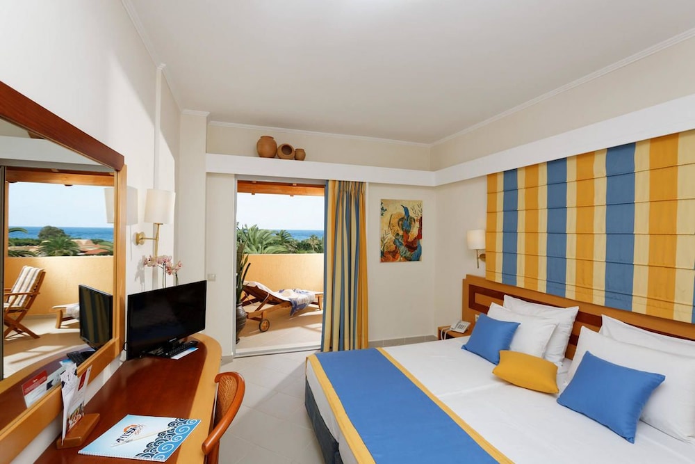 Family Room, Sea View photo 1