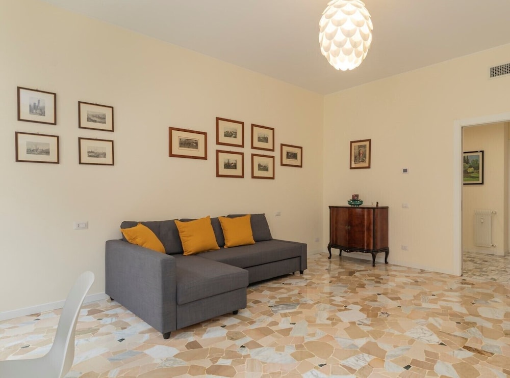 Classic Apartment