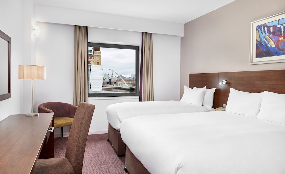 Twin Room, River View - Photo 4