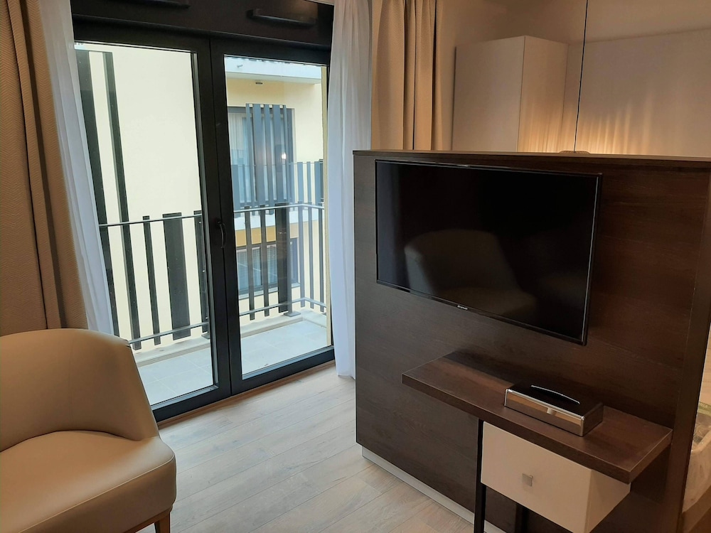 Basic Double Room