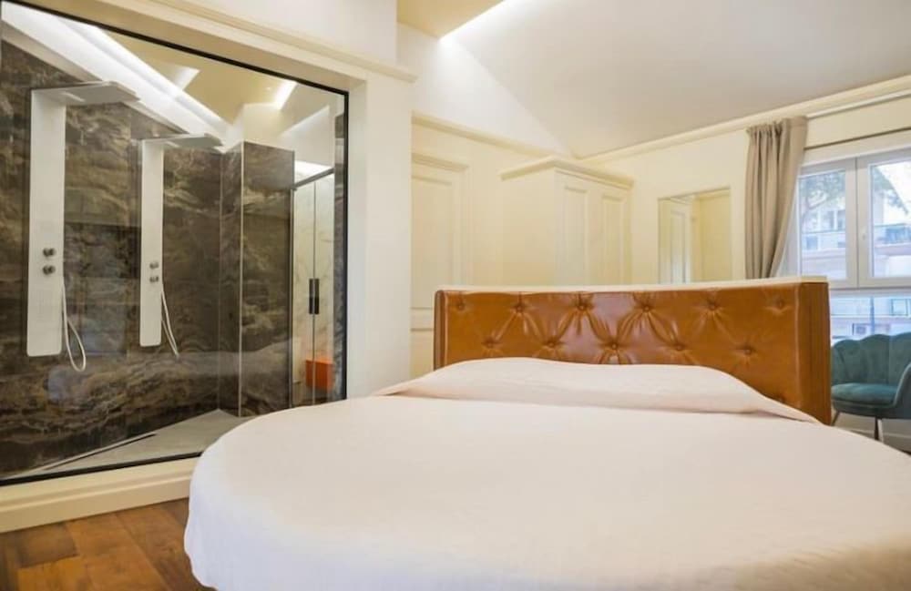 Luxury Double Room photo 2