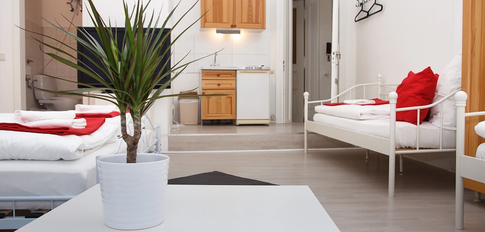 Family Room, Kitchenette photo 1
