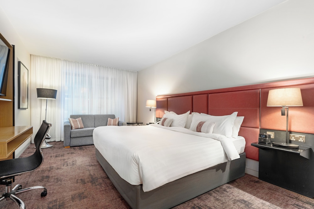 Deluxe Room - Photo 3