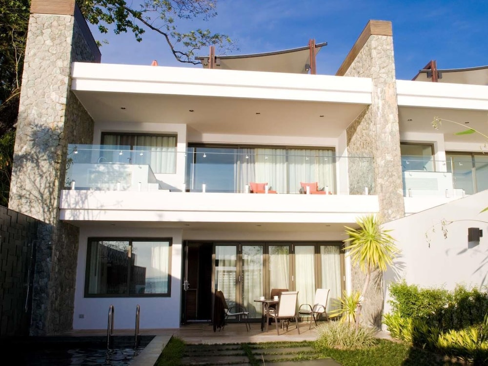 Presidential Villa photo 3
