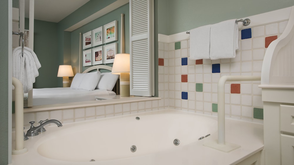 Villa, 1 Bedrooms - Photo 1