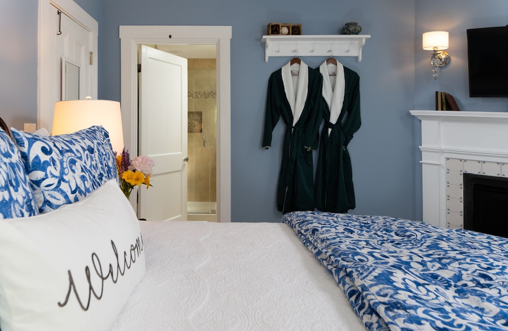 Room, Private Bathroom (Camden Room) photo 3