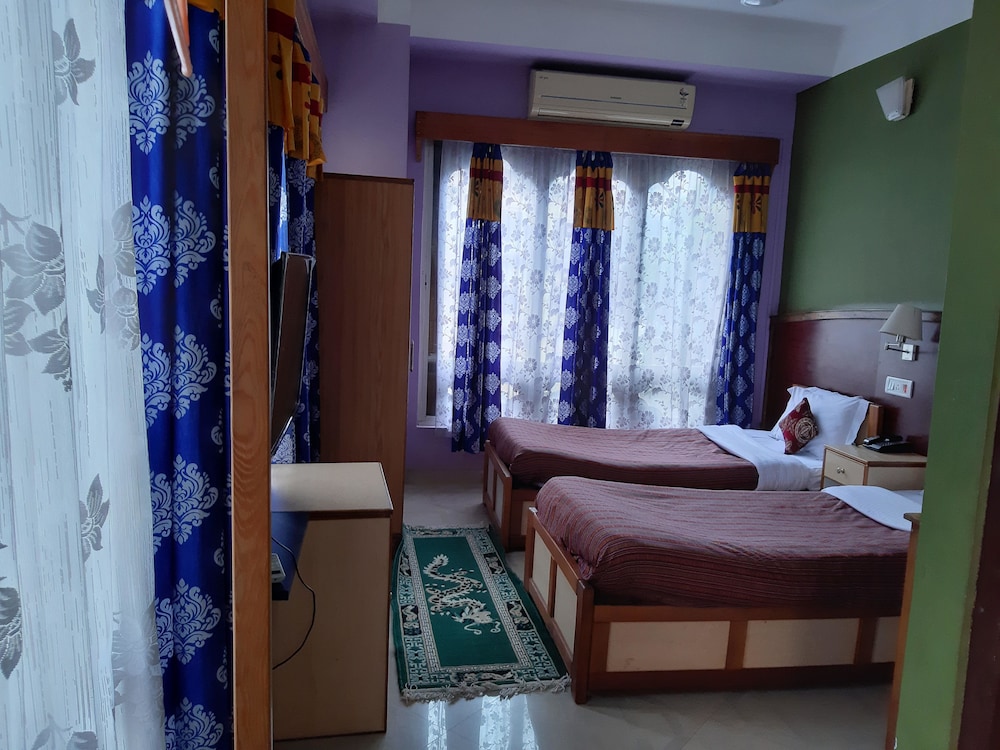 Standard Twin Room photo 3