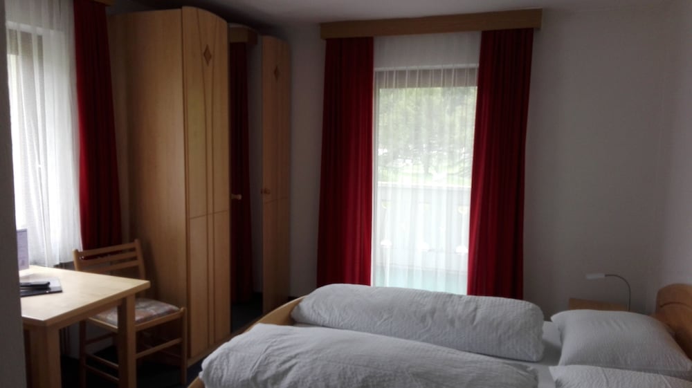 Basic Room photo 1
