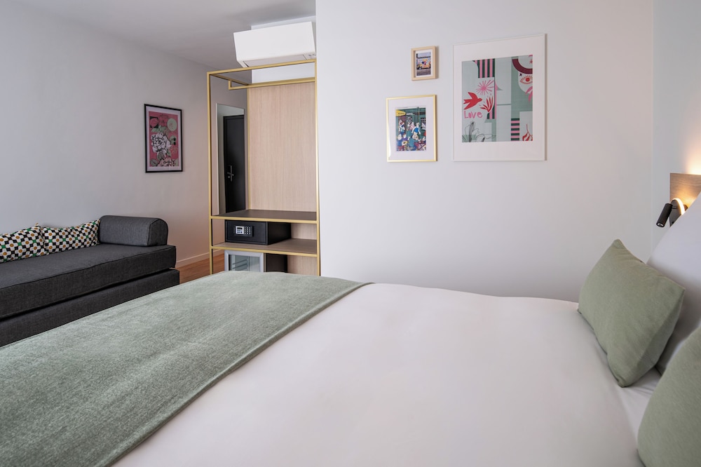 Signature Double Room - Photo 1