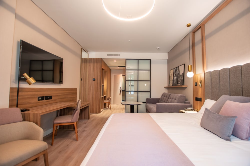 Double Room (Extra Bed For Child)