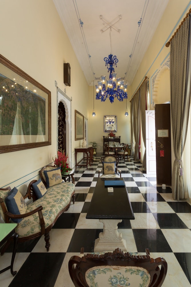 Royal Suite Lake View - Photo 4
