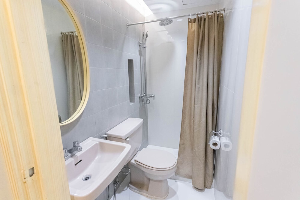 Premium Studio, 1 Double Bed, City View photo 2