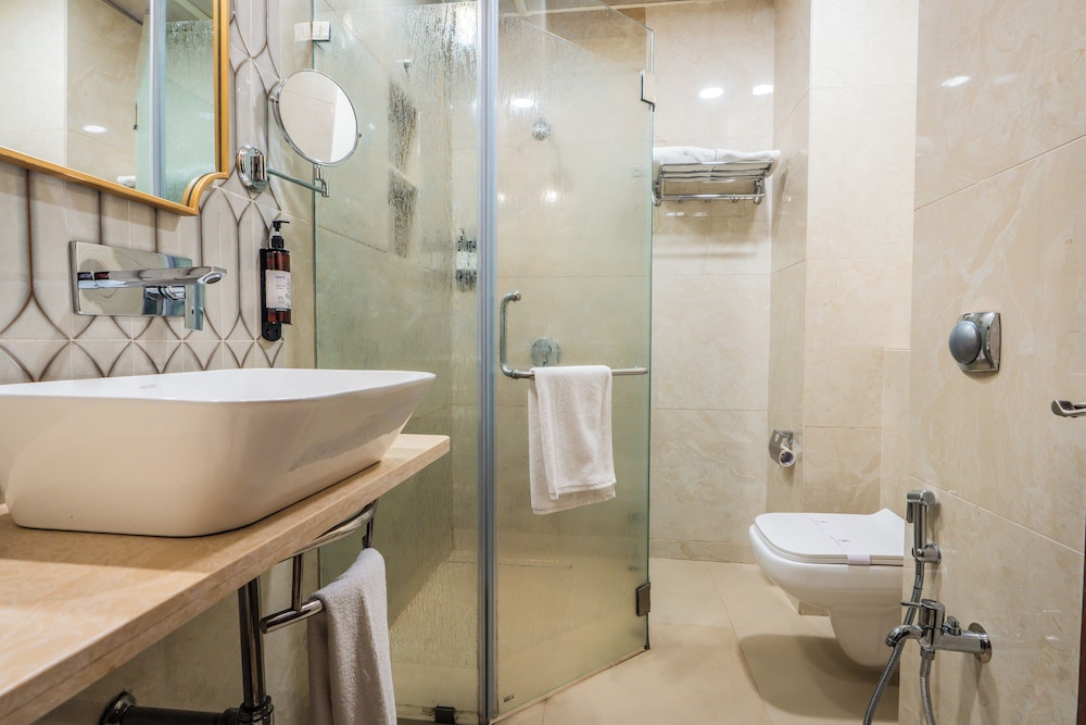 Executive Room - Photo 2