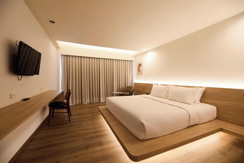 Premier Room with Breakfast photo 3