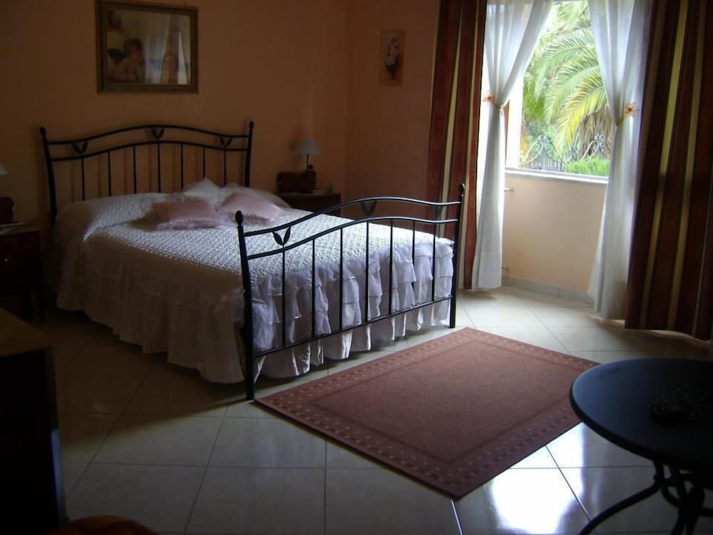 Comfort Triple Room photo 1