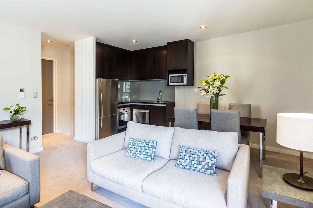 Suite, 1 Bedroom (Residence) thumbnail 6