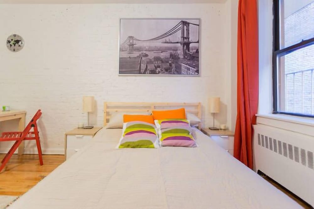Standard Apartment, 1 Queen Bed photo 3