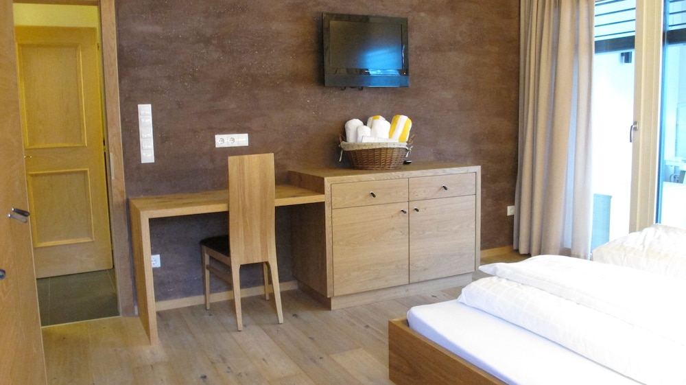 Apartment, 2 Bedrooms, Balcony (Avigna) photo 1